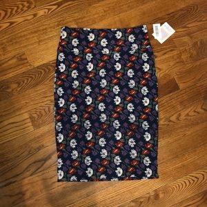 Lularoe Cassie ⚡️3/$20